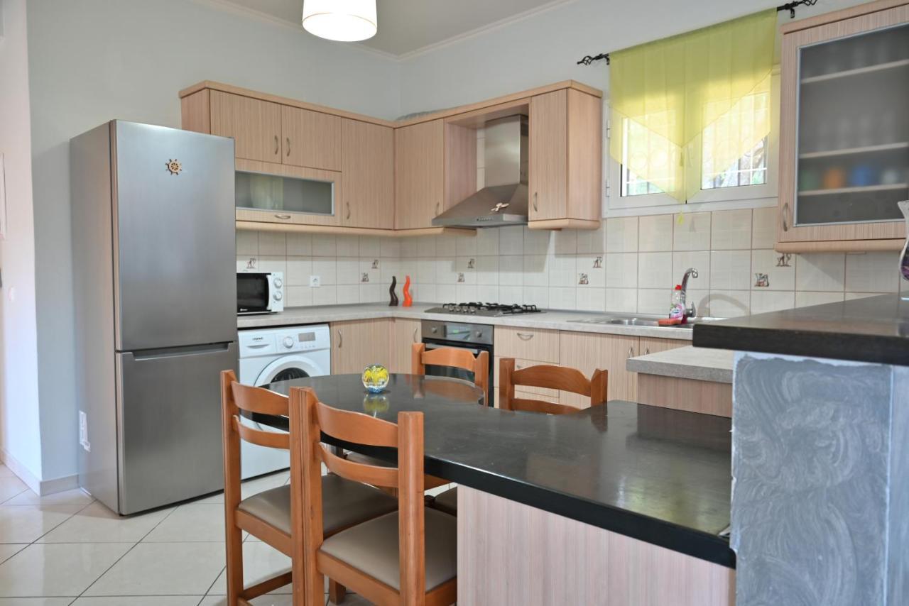 Villa Angelika เลียปาเดส ภายนอก รูปภาพ